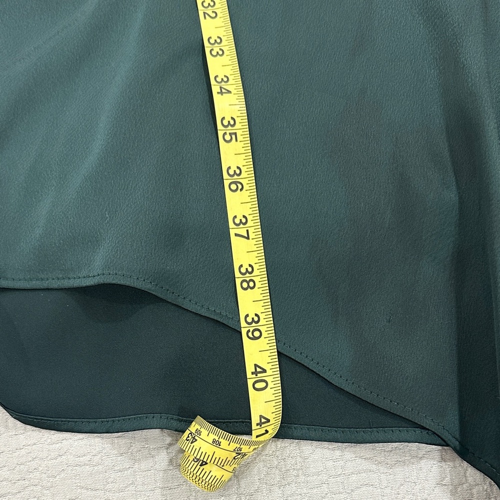 Chic Asymmetrical Satin Dress in Deep Green - Picture 7 of 8